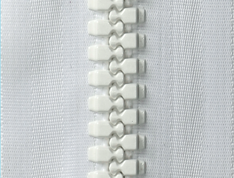 #10 White Molded Plastic Zipper Chain, per yard